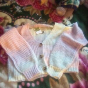 💐IT,'S OUR TIME WOMEN'S CROCHAED CROP TOP RAINBOW SWEATER SIZE SMALL💐